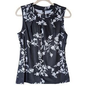 Micoson Crew Neck Sleeveless Floral Black/White Blouse Size M
